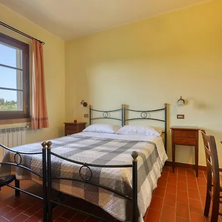 Farmház Polgara Lari